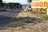 Estrutura de calçadas é o maior problema enfrentado por pedestres