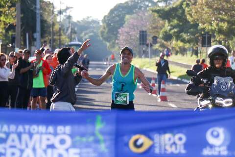 Maratona tem 4,4 mil inscritos e homenageia atleta v&iacute;tima de atropelamento