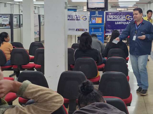 Funsat oferece mais de 2 mil vagas de emprego nesta segunda-feira 