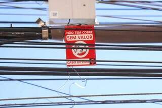 Colocar aviso de que n&atilde;o tem cobre na fia&ccedil;&atilde;o pode reduzir furto?