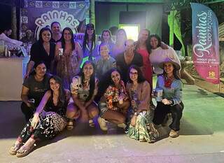 Pescando juntas contra a viol&ecirc;ncia, amigas viram as Rainhas do Taquari