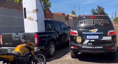 Homem se apresentava como policial para render e extorquir v&iacute;timas