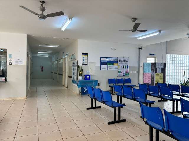Unidade de sa&uacute;de &eacute; invadida durante a madrugada e atendimento &eacute; suspenso 