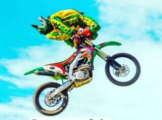 Aposentado do motocross, Fl&aacute;vio roda o Pa&iacute;s com suas acrobacias 