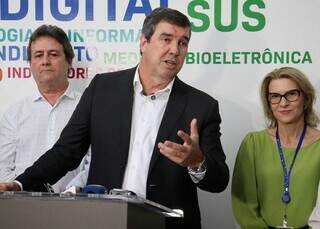 Estado quer lançar aplicativo para agendar consultas pelo SUS Estado quer lançar aplicativo para agendar consultas pelo SUS