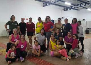 Exerc&iacute;cio que come&ccedil;ou na varanda fez turma diminuir at&eacute; os rem&eacute;dios