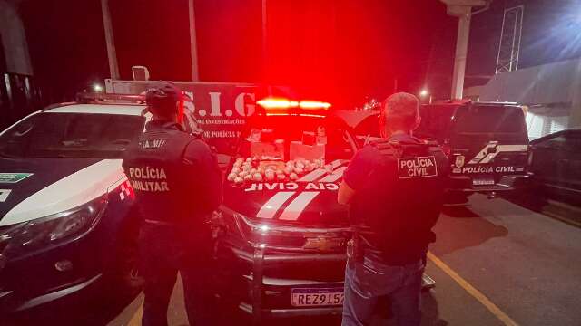 Pol&iacute;cia encontra droga em cofres na casa de traficante morto em cela
