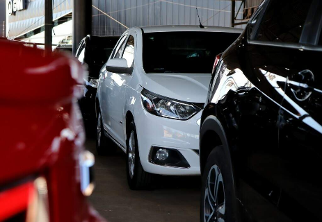 Governo federal cria IPI Verde e zera imposto para carros compactos
