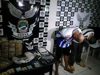 Investigação revela "laços íntimos" entre policial penal e chefão do tráfico Investigação revela "laços íntimos" entre policial penal e chefão do tráfico