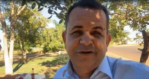 Vereador promete &quot;lapada&quot; em secret&aacute;rio por liga&ccedil;&atilde;o ignorada