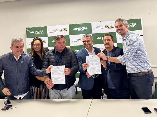 Uni&atilde;o transfere &aacute;rea de 4 mil hectares para assentamento rural em MS