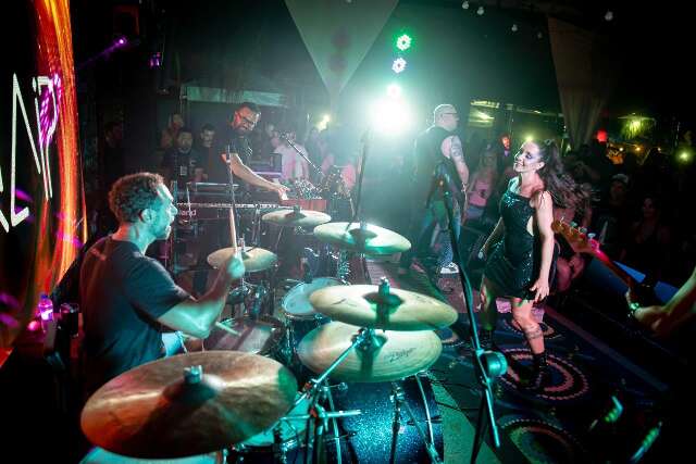 Bandas NAIP e Larissa e os Pexe se reencontram em show especial