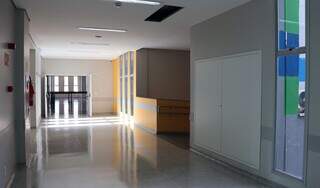 Com abertura prevista para dezembro, Hospital de Dourados anuncia 110 vagas Com abertura prevista para dezembro, Hospital de Dourados anuncia 110 vagas