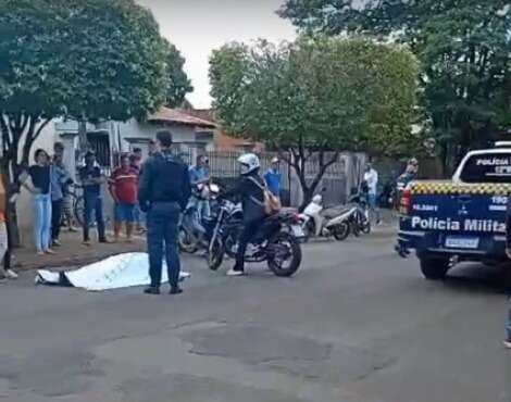Idoso de 82 anos &eacute; morto a facadas por vizinho