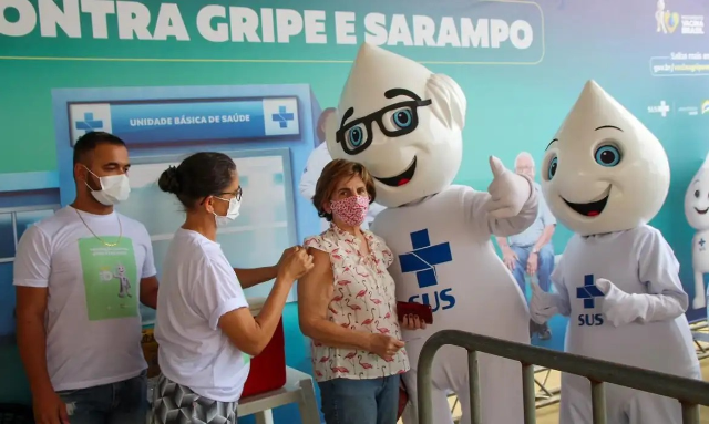Com surto na Bol&iacute;via, Corumb&aacute; e Lad&aacute;rio refor&ccedil;am vacina&ccedil;&atilde;o contra o sarampo