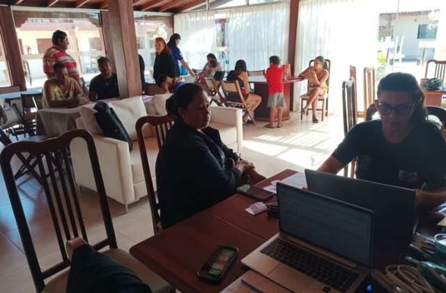 Comunidades isoladas do Pantanal recebem servi&ccedil;os de regulariza&ccedil;&atilde;o pesqueira