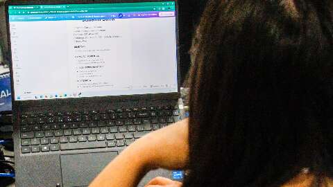 IA &eacute; usada para triagem de curr&iacute;culos e descarta quem &quot;enfeita&quot; demais