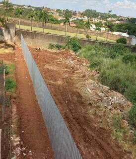 Estado assina contrato emergencial para muro de pres&iacute;dio onde assassino fugiu