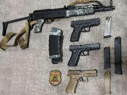 Filho e sobrinho de subprefeito s&atilde;o presos pela PF com fuzil e 3 pistolas