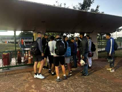 Mais de 50% dos candidatos n&atilde;o comparecem ao 1&ordm; dia de testes para bombeiro