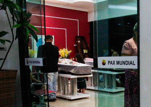 Promessa em despedida &eacute; cuidar de crian&ccedil;a que perdeu m&atilde;e e av&oacute; em acidente
