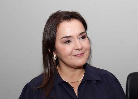 Em visita institucional, Adriane prioriza pedidos de asfalto a Riedel