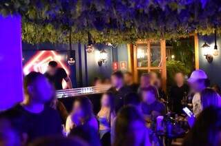 Reclamações de vizinhos levam Justiça a proibir shows após 22h em bar Reclamações de vizinhos levam Justiça a proibir shows após 22h em bar