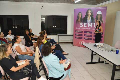 Escola de Capacita&ccedil;&atilde;o abre cursos gratuitos de vendas e beleza para mulheres