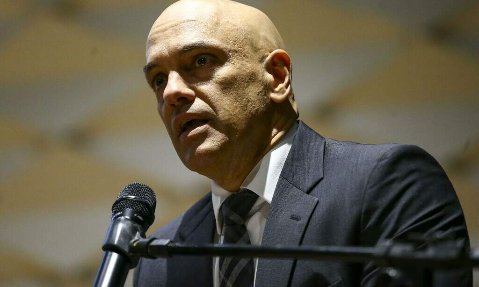 Moraes mant&eacute;m decreto do IOF, mas retira imposto sobre risco sacado