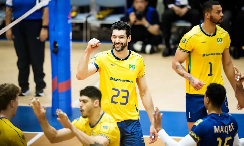 Brasil bate Argentina e garante vaga na fase final da Liga das Na&ccedil;&otilde;es
