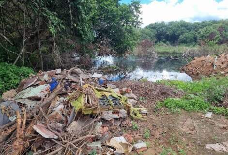Abandono e polui&ccedil;&atilde;o em parque de Coxim viram alvo de investiga&ccedil;&atilde;o