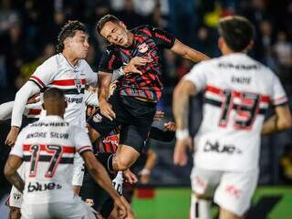 Bragantino perde chance de lideran&ccedil;a isolada ap&oacute;s empate com S&atilde;o Paulo