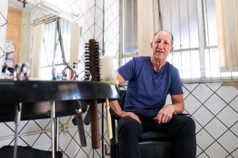 Em portinha de ca&ccedil;a-n&iacute;quel, Ga&uacute;cho viu seu futuro como cabeleireiro 