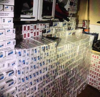 Presos com contrabando de cigarros, policiais s&atilde;o demitidos 