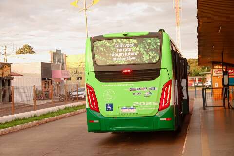 &Ocirc;nibus a g&aacute;s natural entra em teste no transporte coletivo da Capital