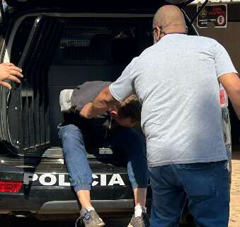 Homem invadiu resid&ecirc;ncia e roubou carro antes de capotar durante persegui&ccedil;&atilde;o