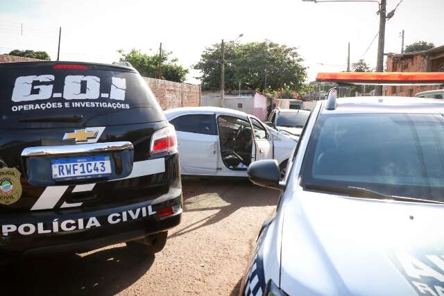 Persegui&ccedil;&atilde;o com tiro e capotagem termina em pris&atilde;o de ladr&atilde;o de carro