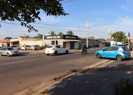 Sem&aacute;foro &eacute; sonho em cruzamentos onde acidentes se tornaram rotina na Capital