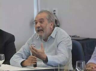 Consórcio admite frota velha e diz que não tem plano para renovar os ônibus Consórcio admite frota velha e diz que não tem plano para renovar os ônibus