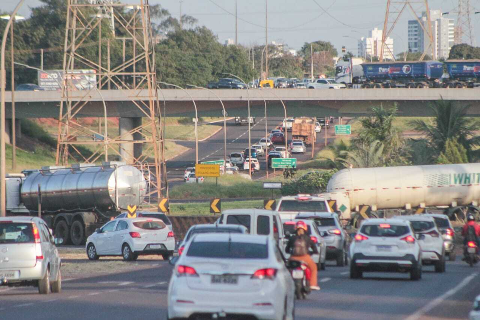 Capital ter&aacute; sete interdi&ccedil;&otilde;es no tr&acirc;nsito durante o fim de semana