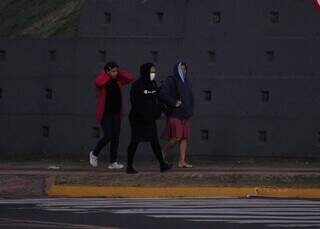Frio derruba temperaturas e sensa&ccedil;&atilde;o t&eacute;rmica chega a -1&deg;C em Campo Grande