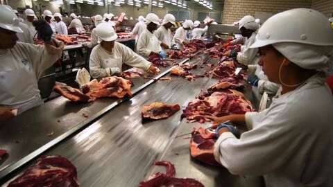 Antes de tarifa&ccedil;o, MS aumenta exporta&ccedil;&atilde;o de carne e arrecada US$ 822 milh&otilde;es
