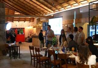 Evento do Infoim&oacute;veis re&uacute;ne corretores em Dourados