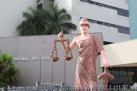 Presos por c&aacute;rcere de homem com defici&ecirc;ncia s&atilde;o soltos com tornozeleira