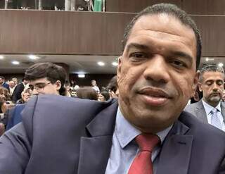 Lobista investigado por venda de senten&ccedil;as deixa pres&iacute;dio por risco de morte
