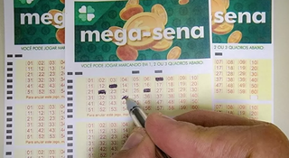 Mega-Sena acumula e pr&oacute;ximo pr&ecirc;mio pode pagar R$ 33 milh&otilde;es