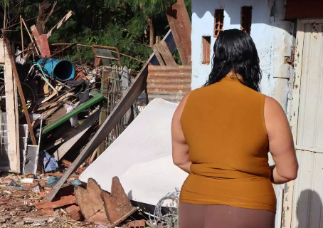 Ap&oacute;s 4 meses de espera, fam&iacute;lias se preparam para voltar &agrave; ocupa&ccedil;&atilde;o na Guaicurus