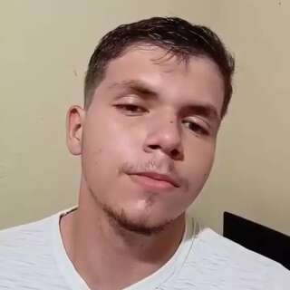 Jovem morre em acidente de moto a caminho do trabalho