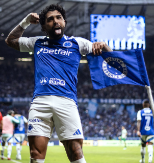 Cruzeiro goleia Juventude no Mineir&atilde;o e se isola na lideran&ccedil;a do Brasileir&atilde;o