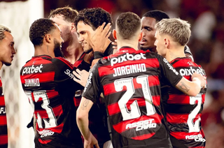 Pedro decide cl&aacute;ssico, e Flamengo vence Fluminense no Maracan&atilde;